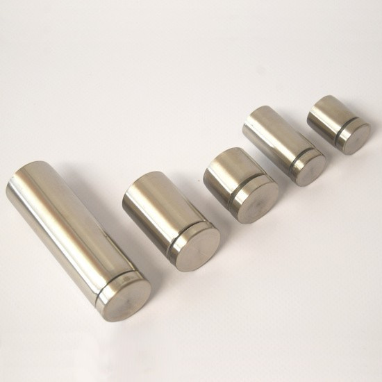 Șurub decorativ distanțier  perete (gol) - 19x40mm